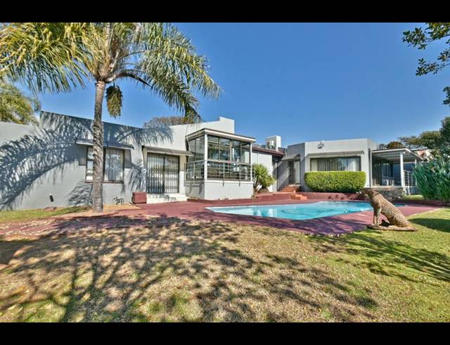 6 BEDROOM HOUSE FOR SALE IN WELTEVREDEN PARK